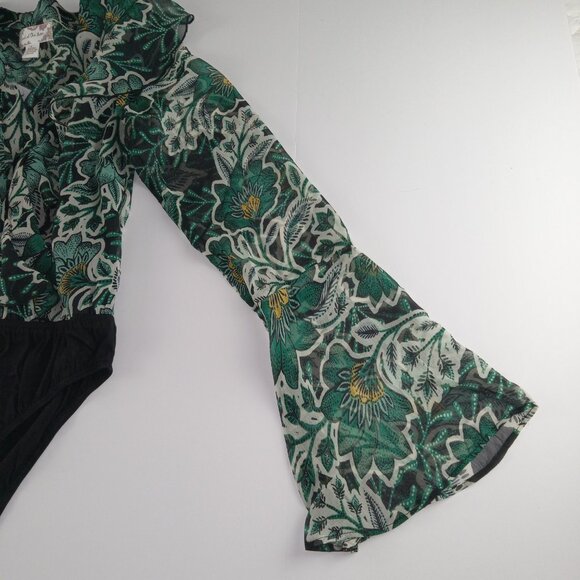 Band Of The Free Women's Wrap Front Bodysuit Size Small Black Emerald Floral - Picture 4 of 8